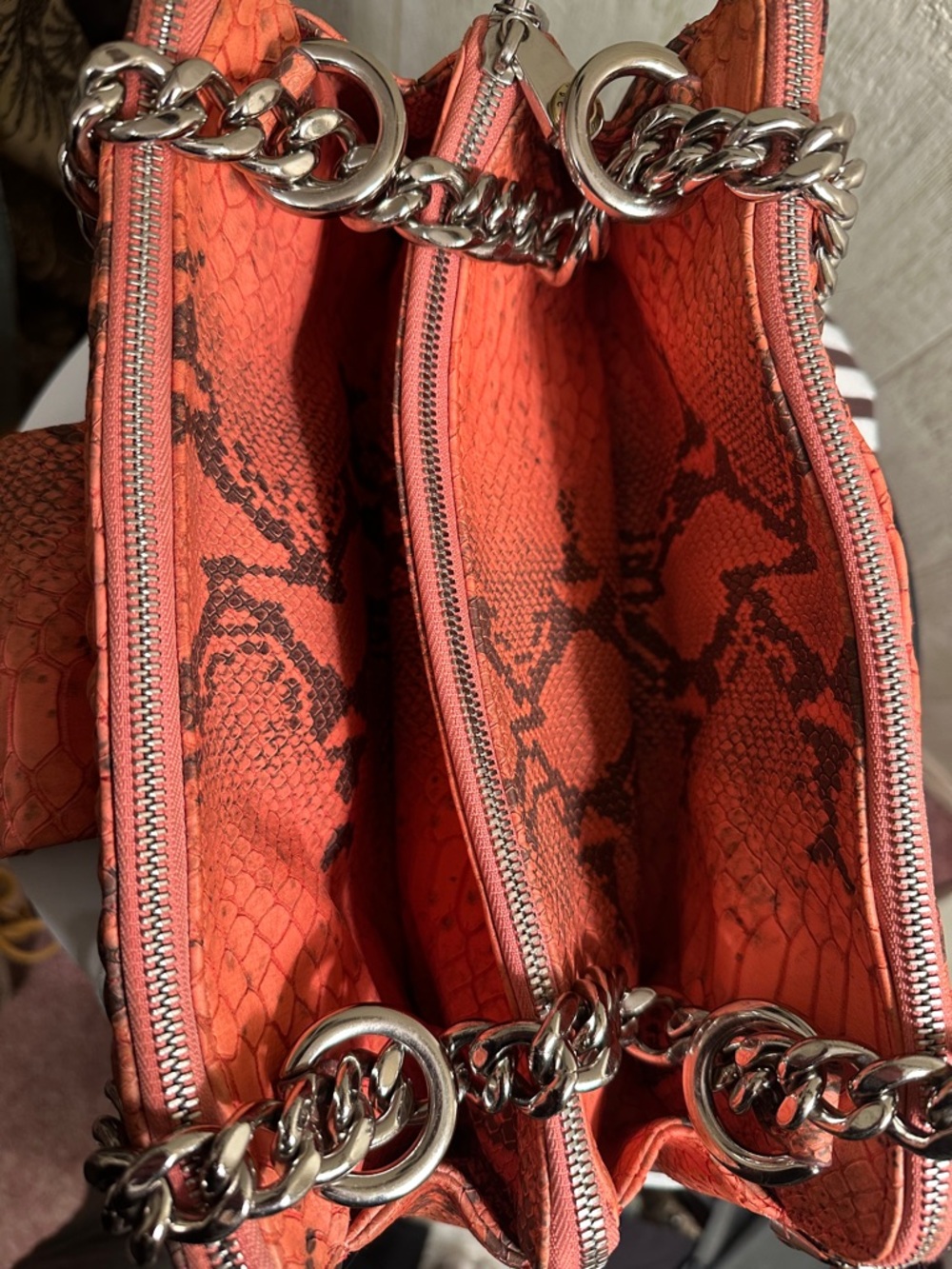 Henri Bendel No. 7 Coral Snake Quilted Crossbody Bag (Hard to find!) - Picture 6 of 10